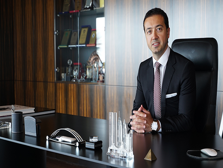 SELENIUM PARK ÖN ŞATIŞA ÇIKIYOR