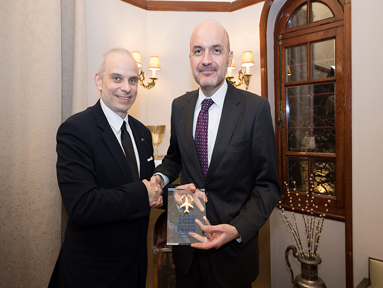 İSTANBUL HAVALİMANI 'YILIN HAVALİMANI' ÖDÜLENE 2. KEZ  LAYIK GÖRÜLDÜ